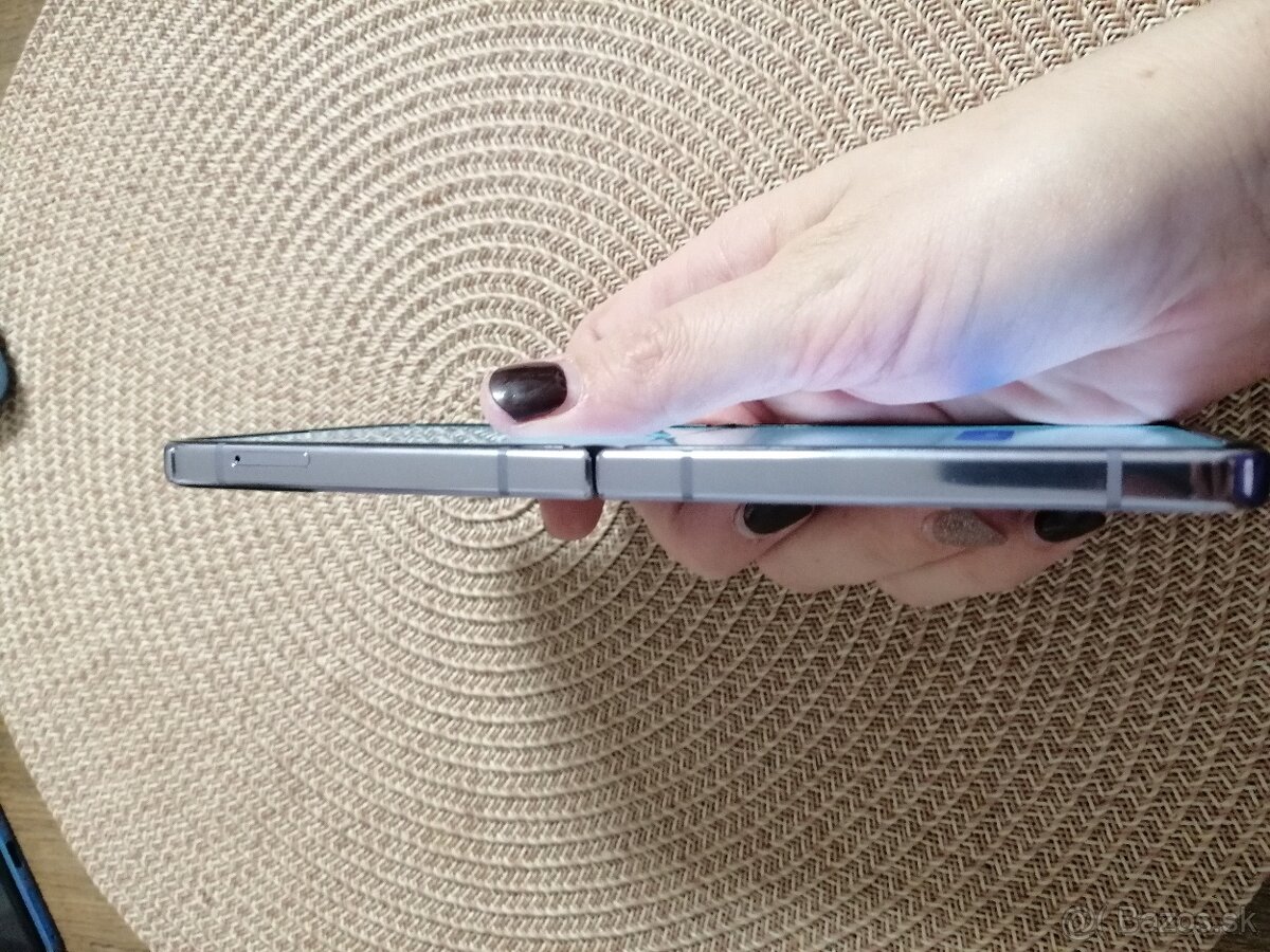 Samsung galaxy Z Flip 4 - 10