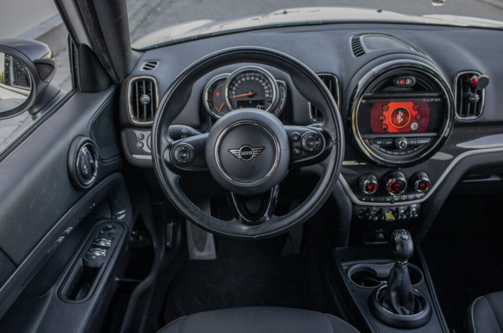 MINI Countryman SE ALL4 Plug-In Hybrid - 10
