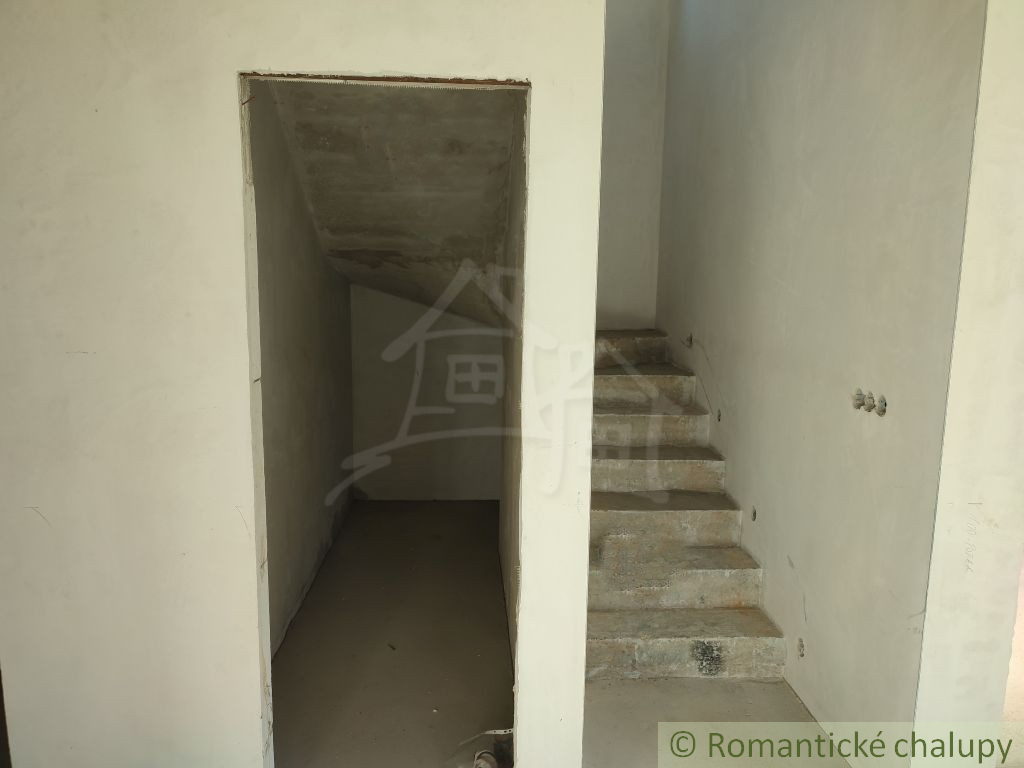 Moderný rodinný dom v pokojnej prírodnej lokalite, na skok - 10