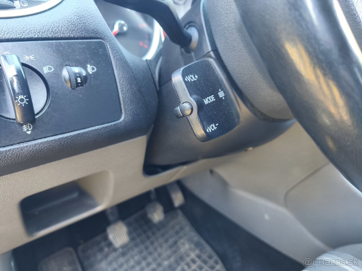 Ford Focus MK2 1.8 TDCi - nová STK a EK - 10