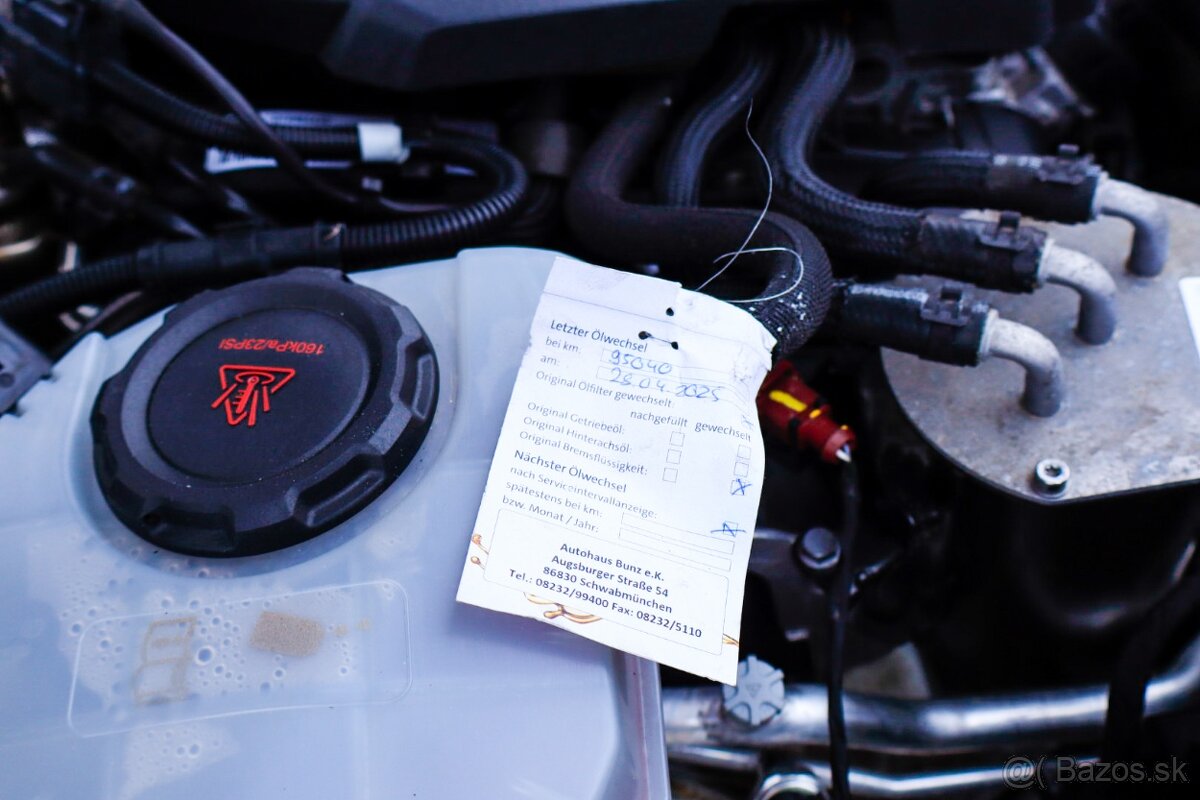 Škoda octavia combi 4 2.0tdi 2023/7 - 10