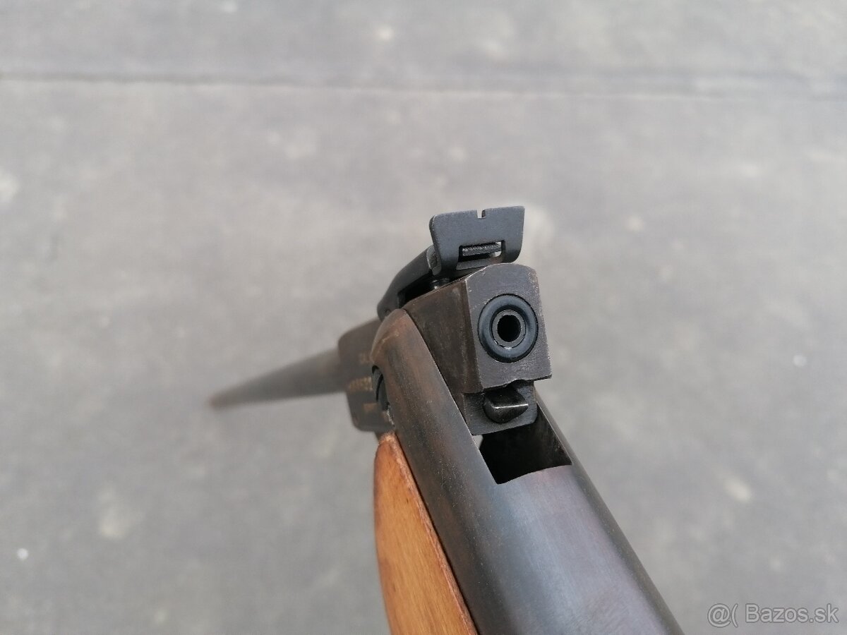 Predám vzduchovka Slavia 630 - 10