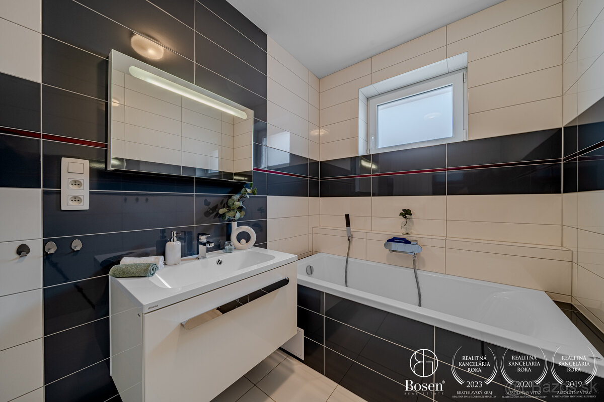 BOSEN | 4 izbový bungalov s bazénom a garážou v Malinove - 10