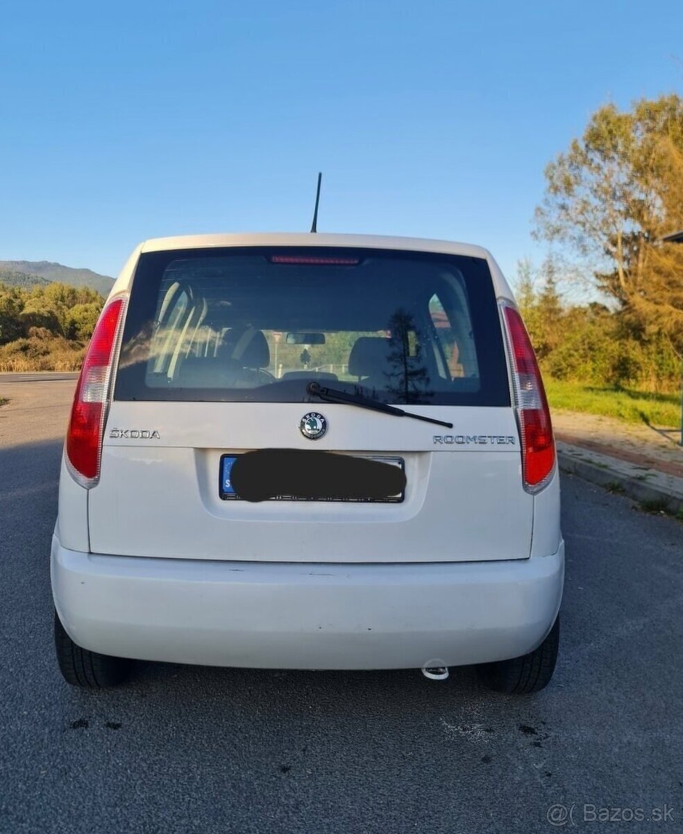 Skoda Roomster RV 2013 5miestna - 10