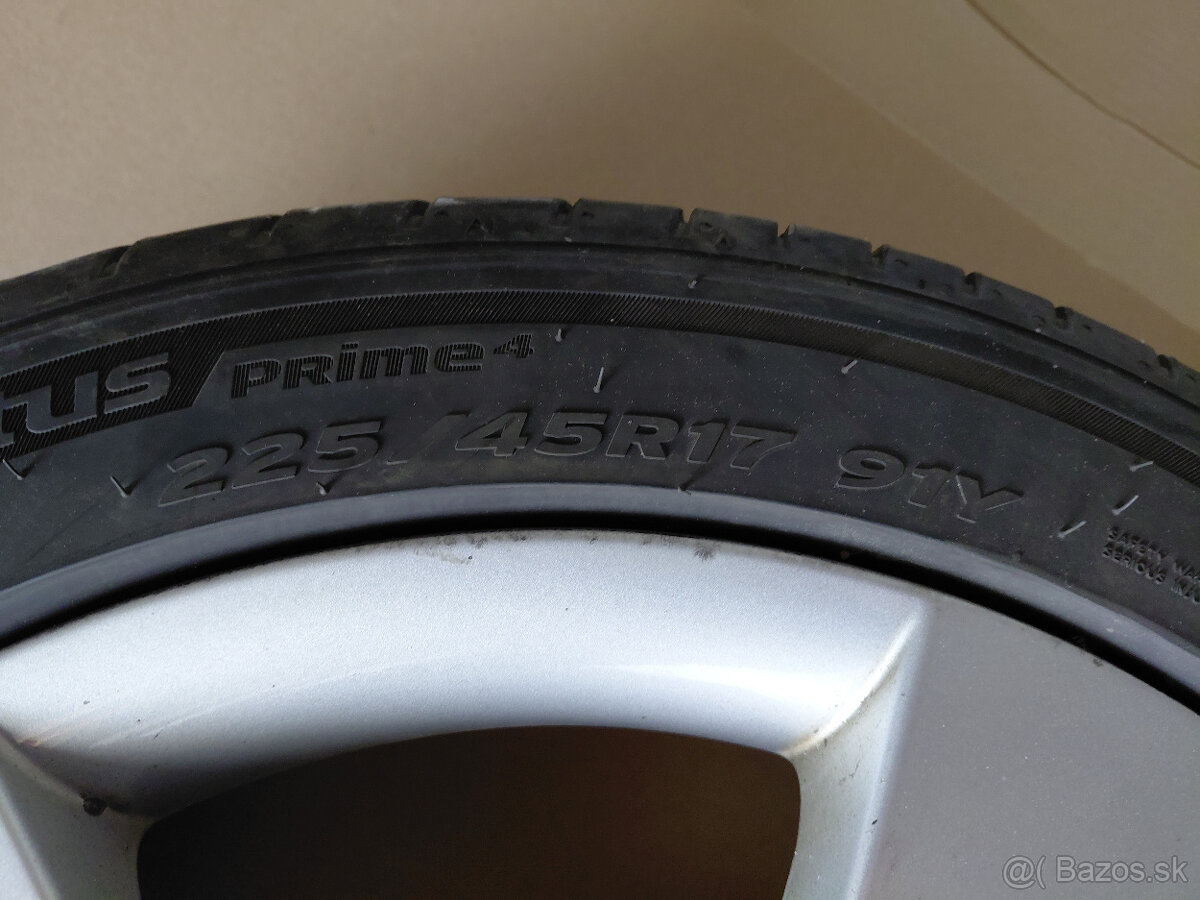 17" Skoda Octavia 225/45R17 - 10