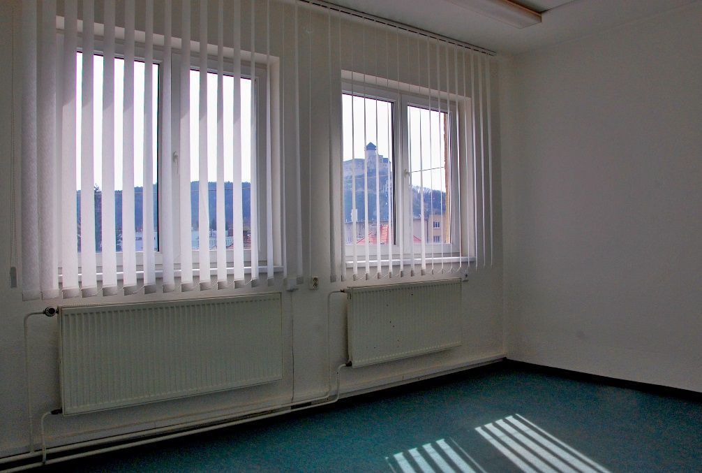Kancelárske priestory v budove na Sihoti ,Trenčín - 10