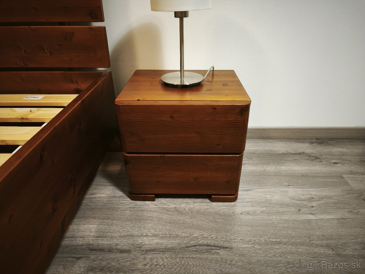 predam postel, komodu a nocne stoliky z masivu - 10