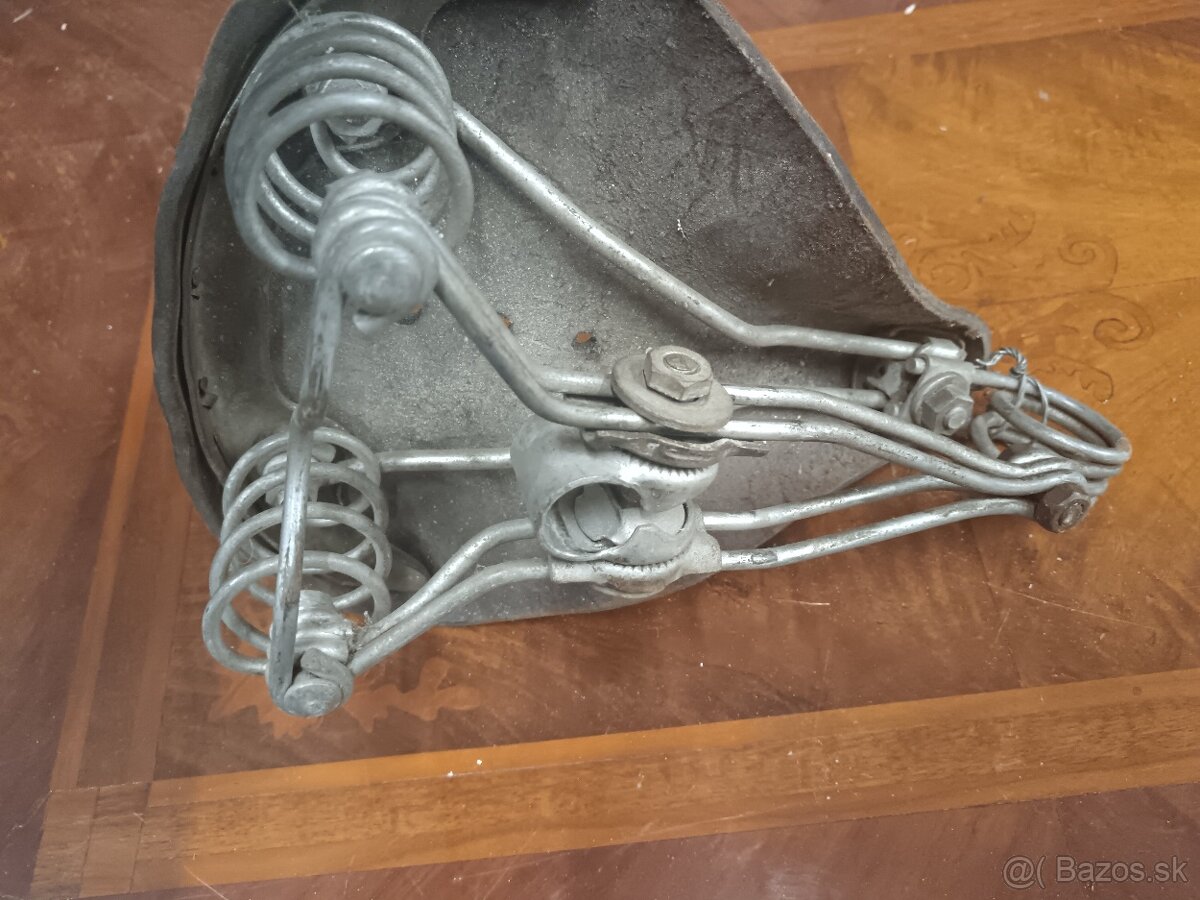 Staré sedáky sedánky - 10