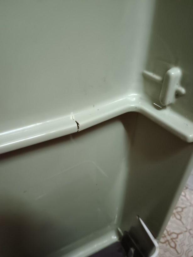 Chladnička CALEX. - 10