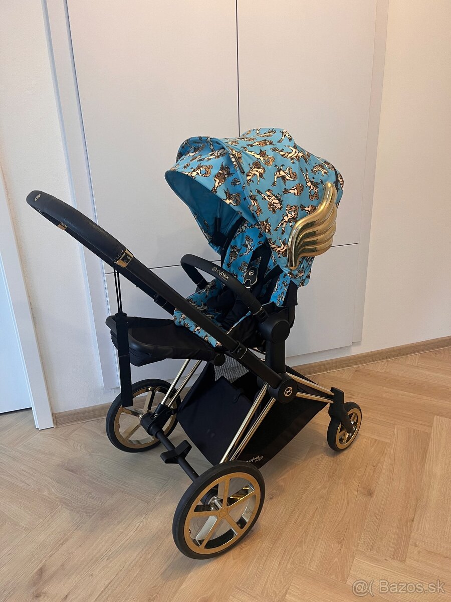 Cybex by Jeremy Scott. - 10