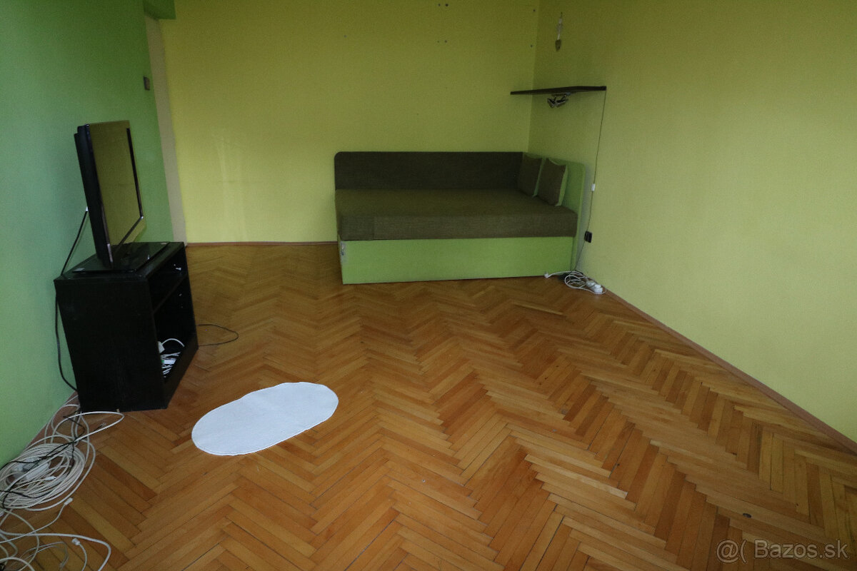 Prenájom 2 - izbového bytu Hliny 3 - 10