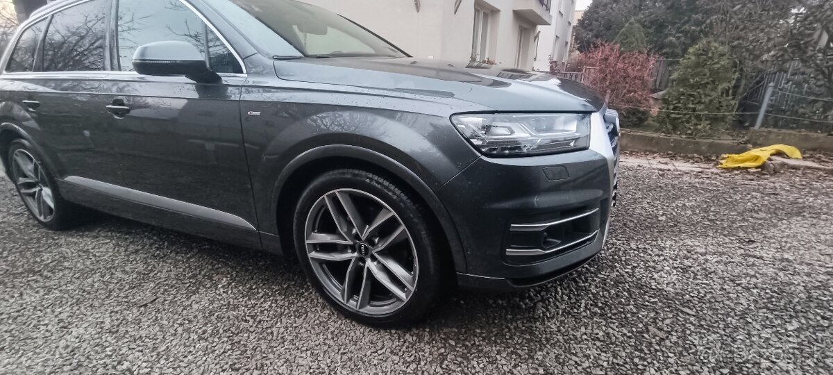 Audi Q7 3.0TDI - 10