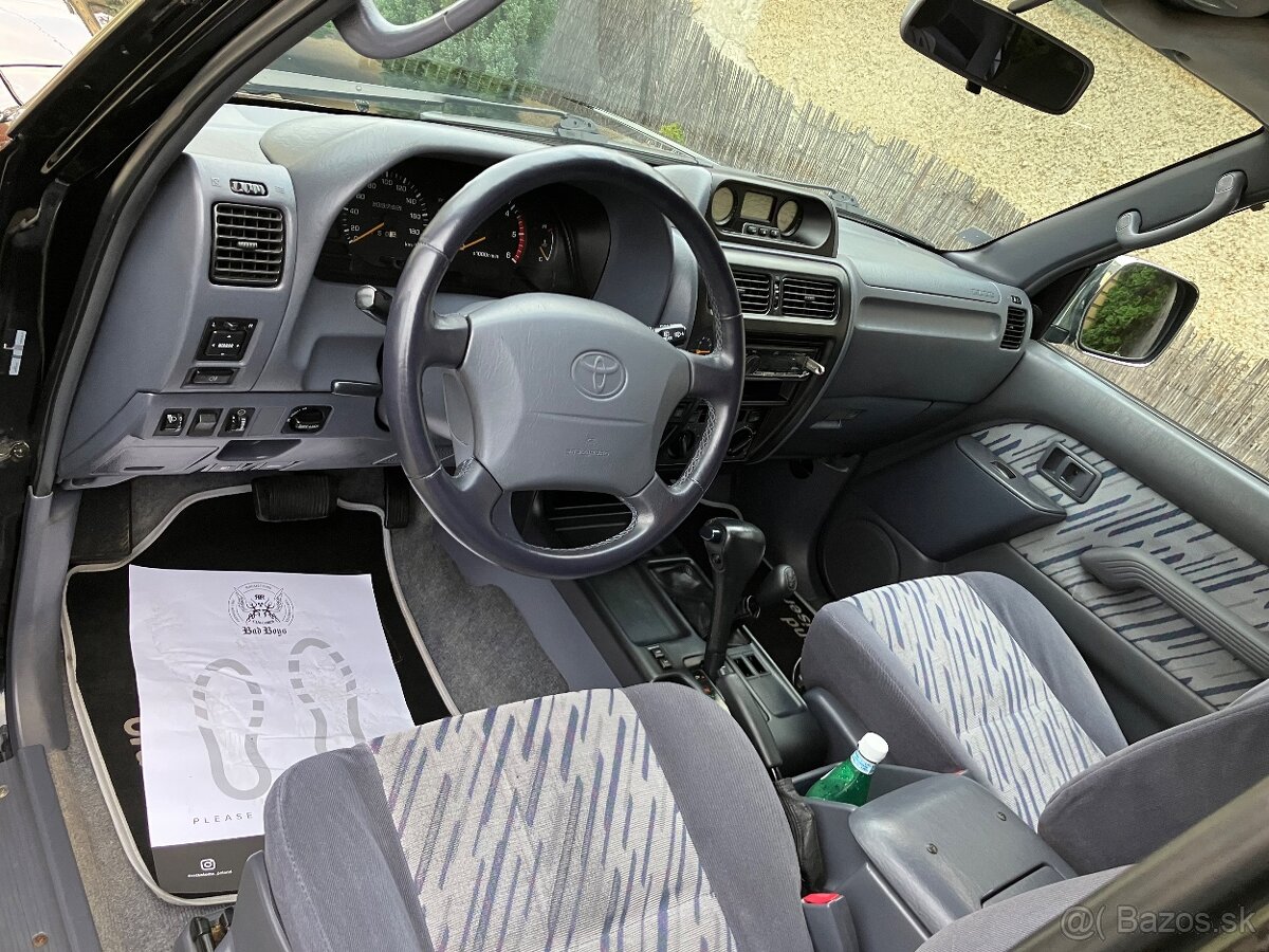 Toyota Land Cruiser J90 - 10