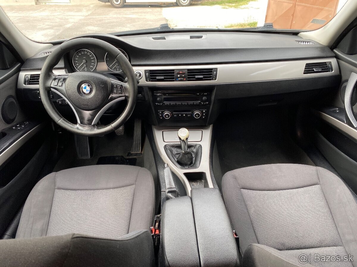 BMW E91 318d 89Kw - 10