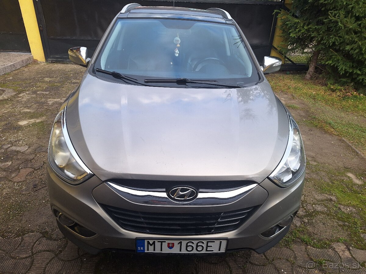 Hyundai ix35 2.0 CRDi 16V 4x4 AUTOMAT 2 majiteľ - 10