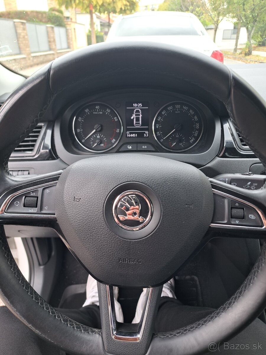 Skoda rapid 1,2 tsi - 10