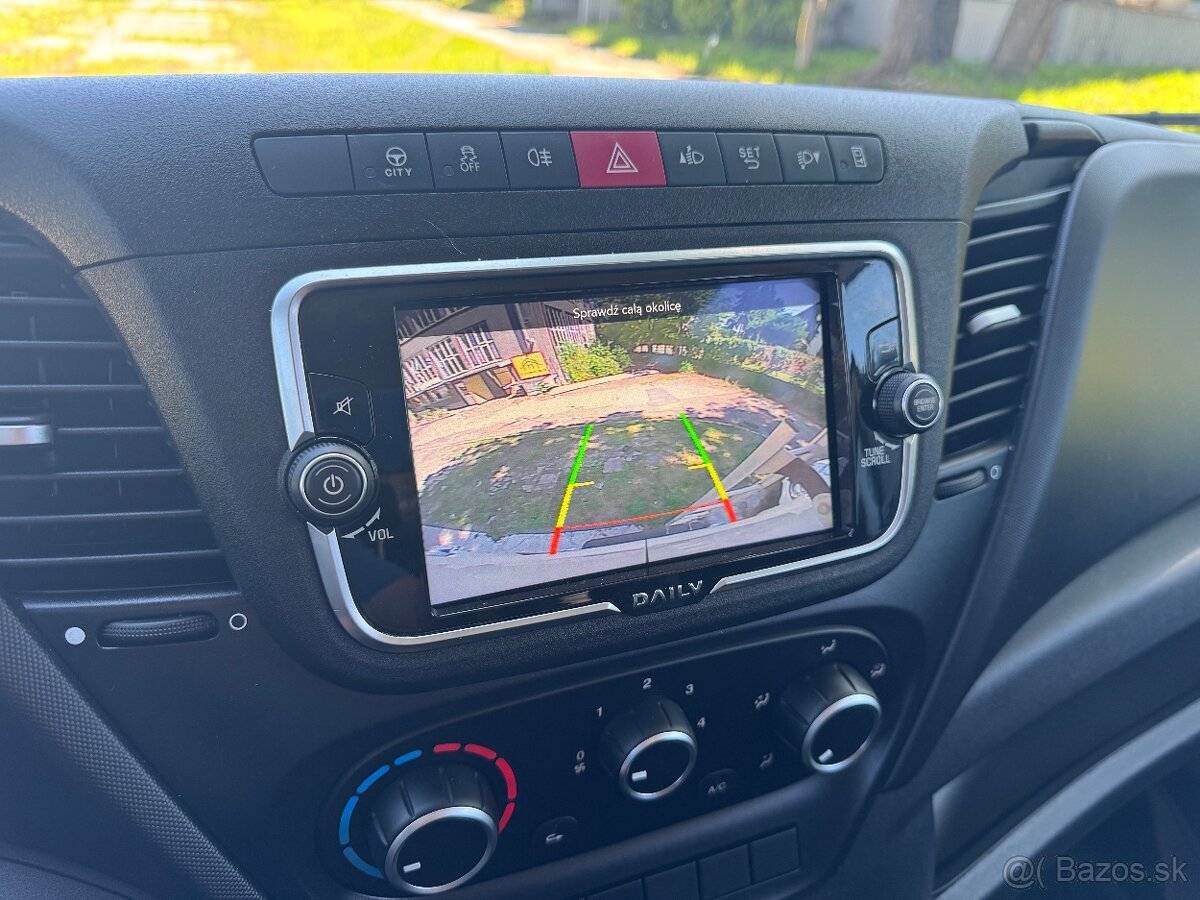 Iveco Daily 2.3 klima automat 6miestne - 10