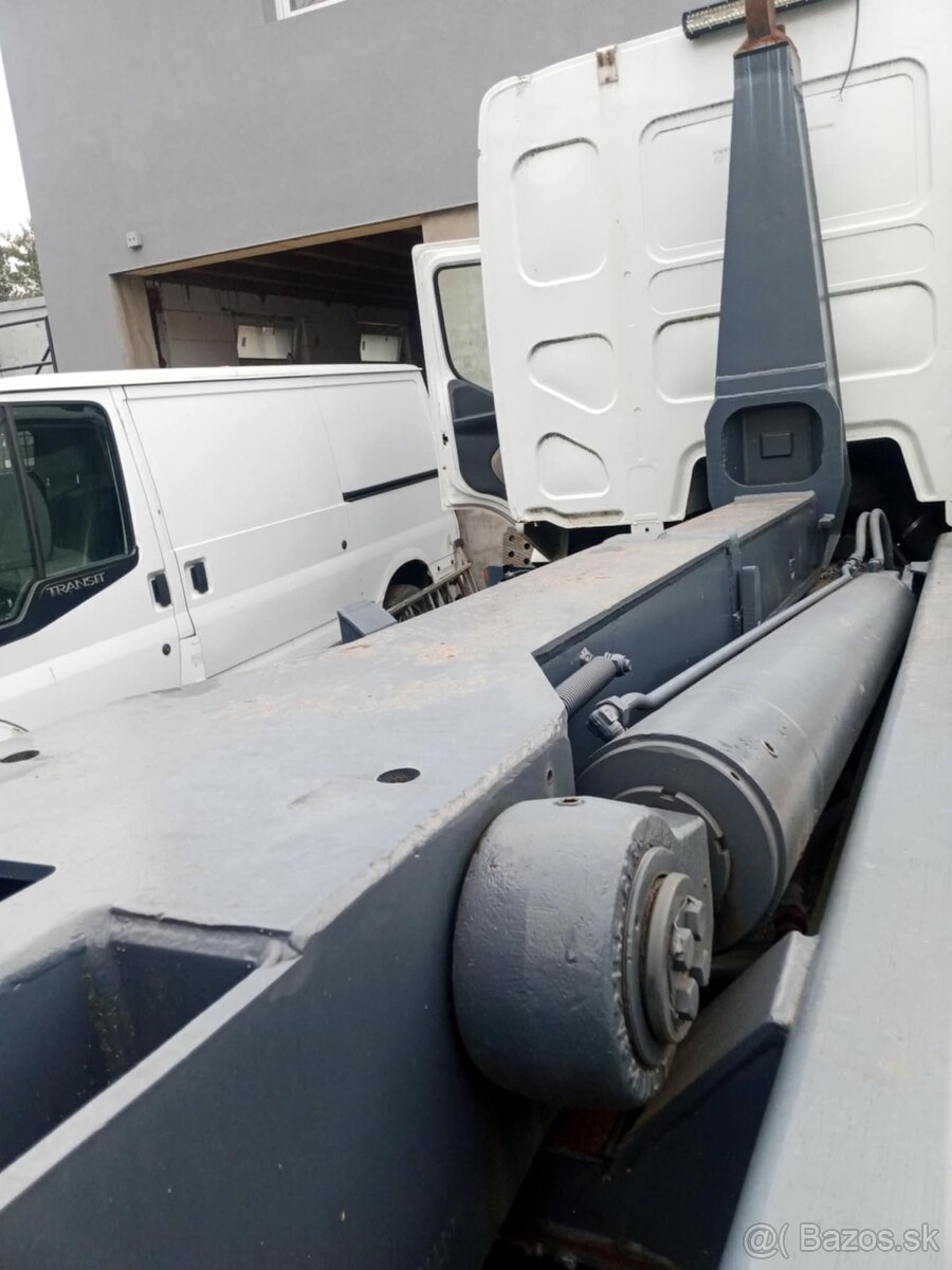 Predam Renault midlum 240 - 10