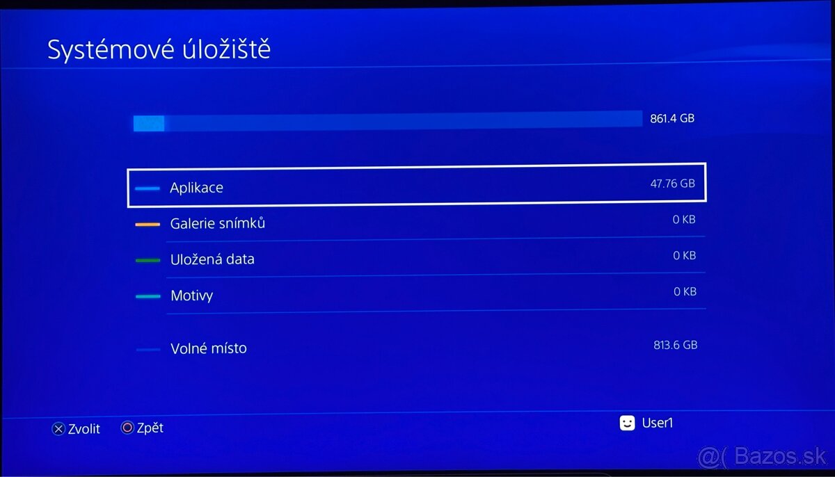 PS4 Fat 1 TB + 2 DualShocky + Tlou + stojan - 10