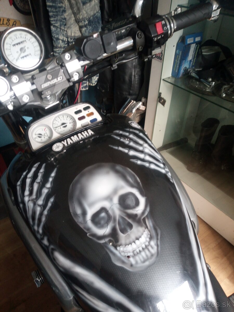 Yamaha V max 1200 - 10