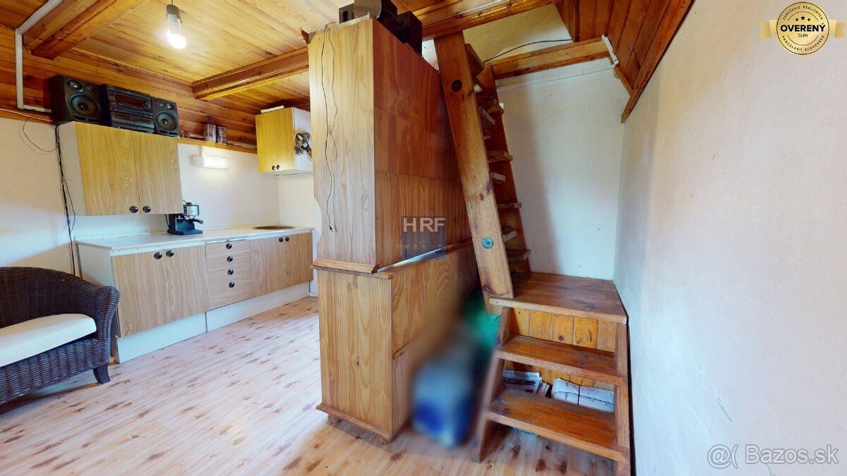 Murovaná chata so záhradou v lokalite Hájky, v Skalici - 10