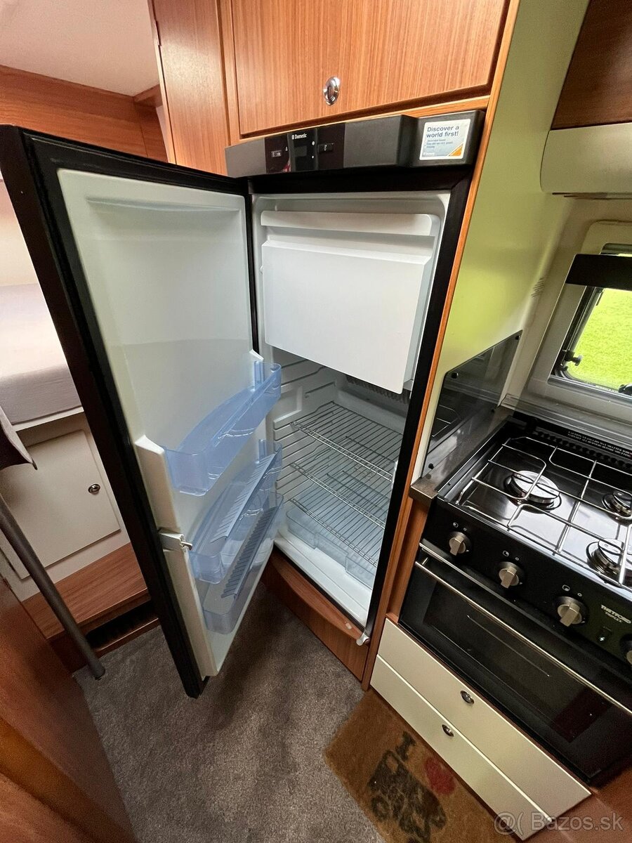 Obytný automobil ADRIA M680SP Matrix 2,3l/96kW - 10