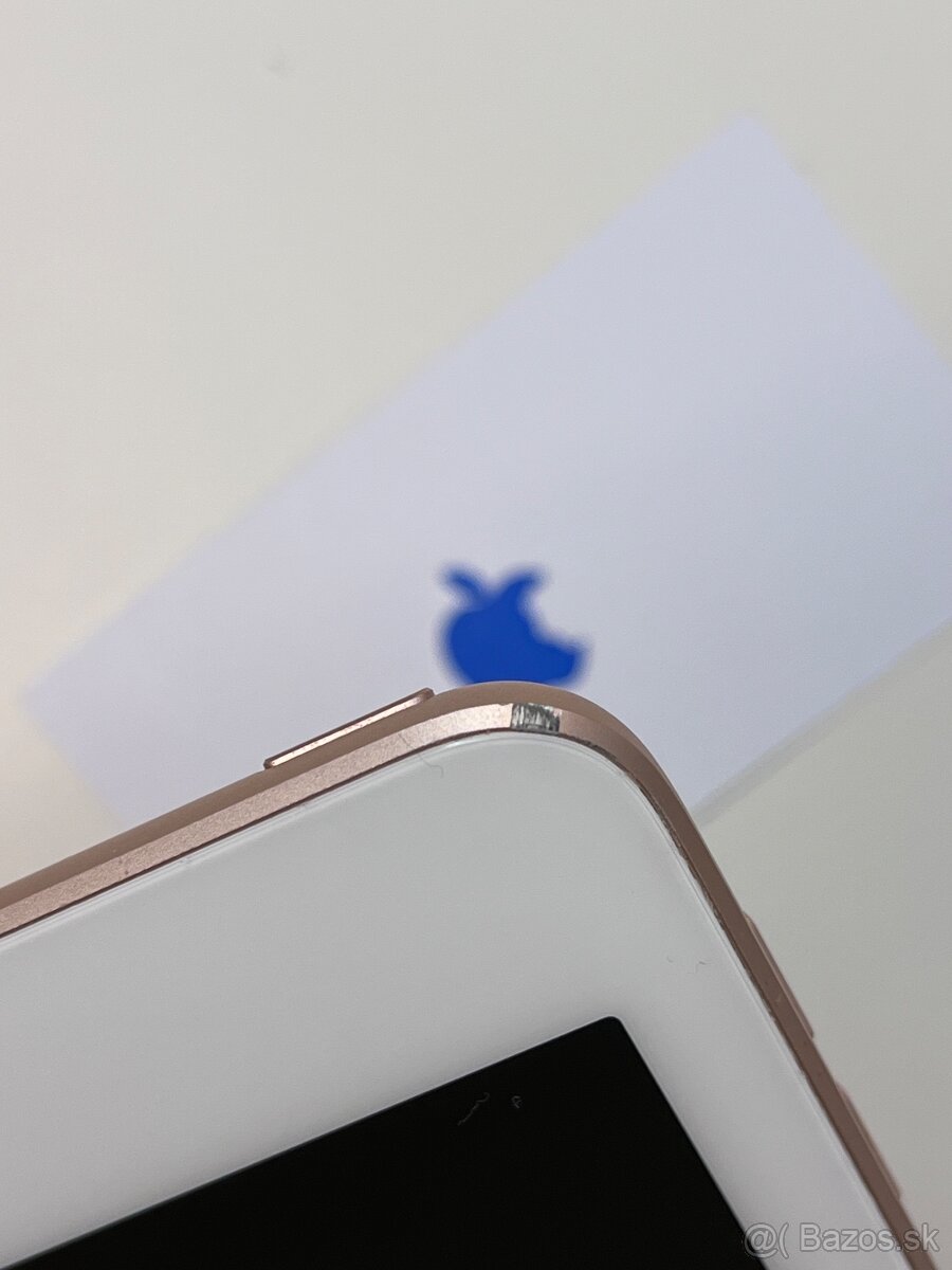 Apple iPad (7. generácia) 32GB - 10