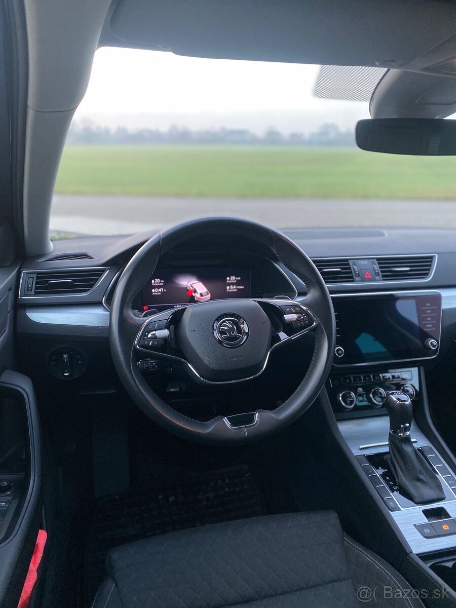 Škoda superb 3fl 2022 Dsg 2.0TDI 110kw - 10