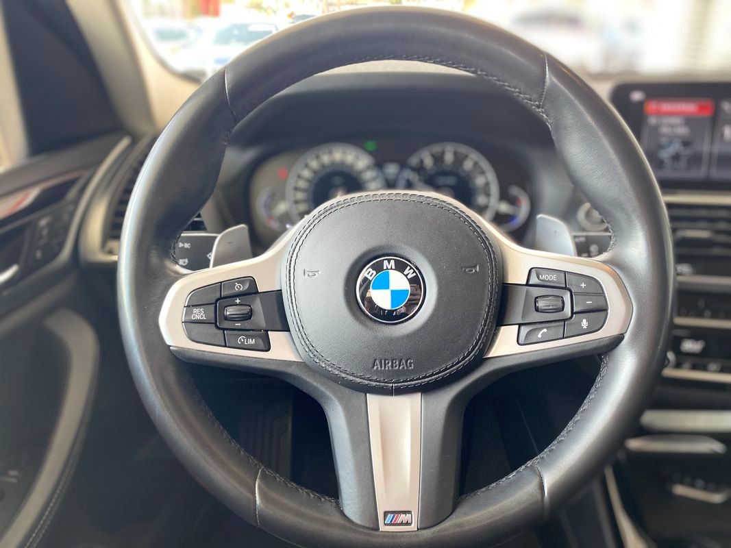 BMW X3 20i xDrive 135kW AT/8 X-line - 10