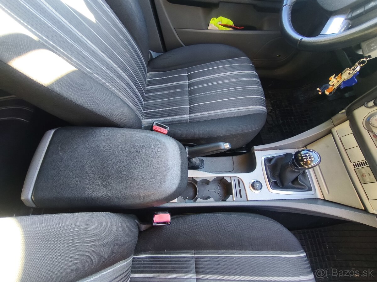 Ford FOCUS combi MK2 1.8 TDCi - 10