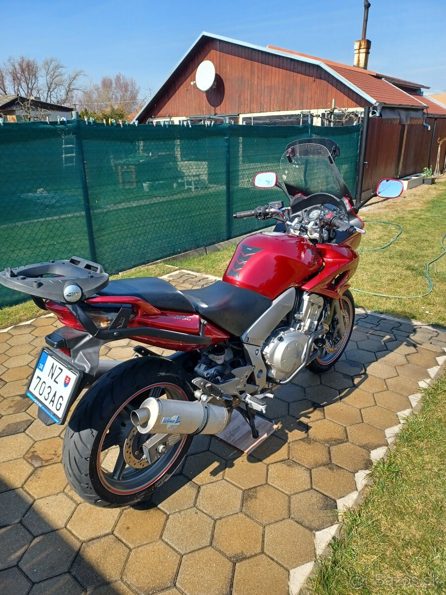 Honda cbf 1000 - 10