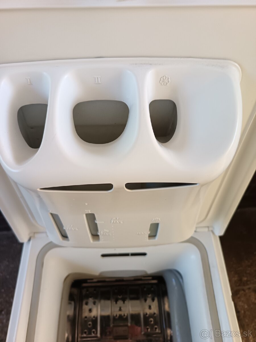 Whirpool úzka práčka s dovozom v Bratislave zdarma - 10