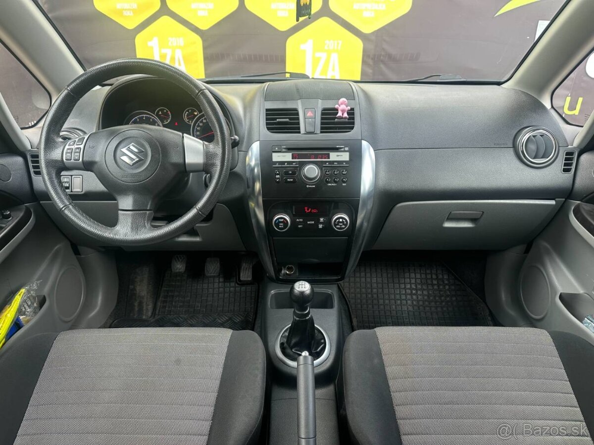 Suzuki SX4 1.6 GS AAC Urban Line - 10