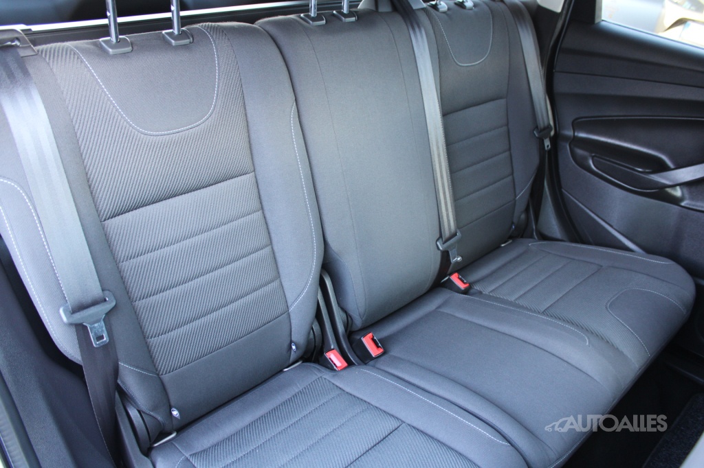 Ford Kuga 1,6 ECOBOOST 110 kW 2WD - 10