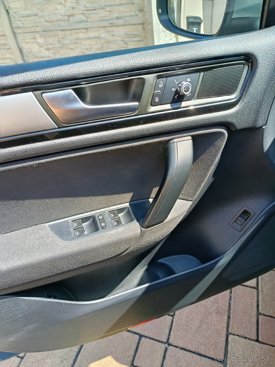 VW Touareg 3.0 150kw - 10