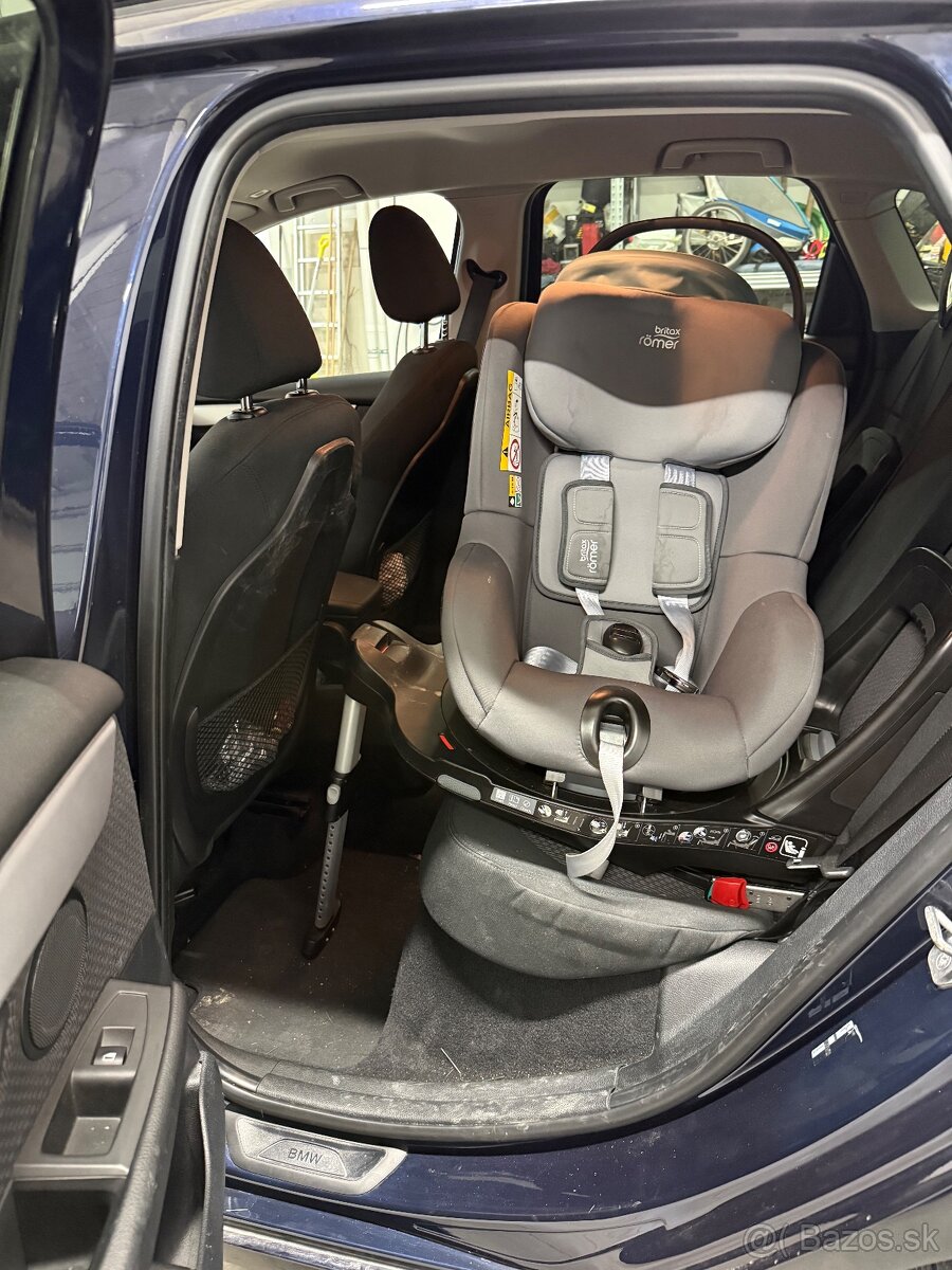 BMW 225Xe Plug in Hybrid 4x4, komplet nová batéria 2025. DPH - 10