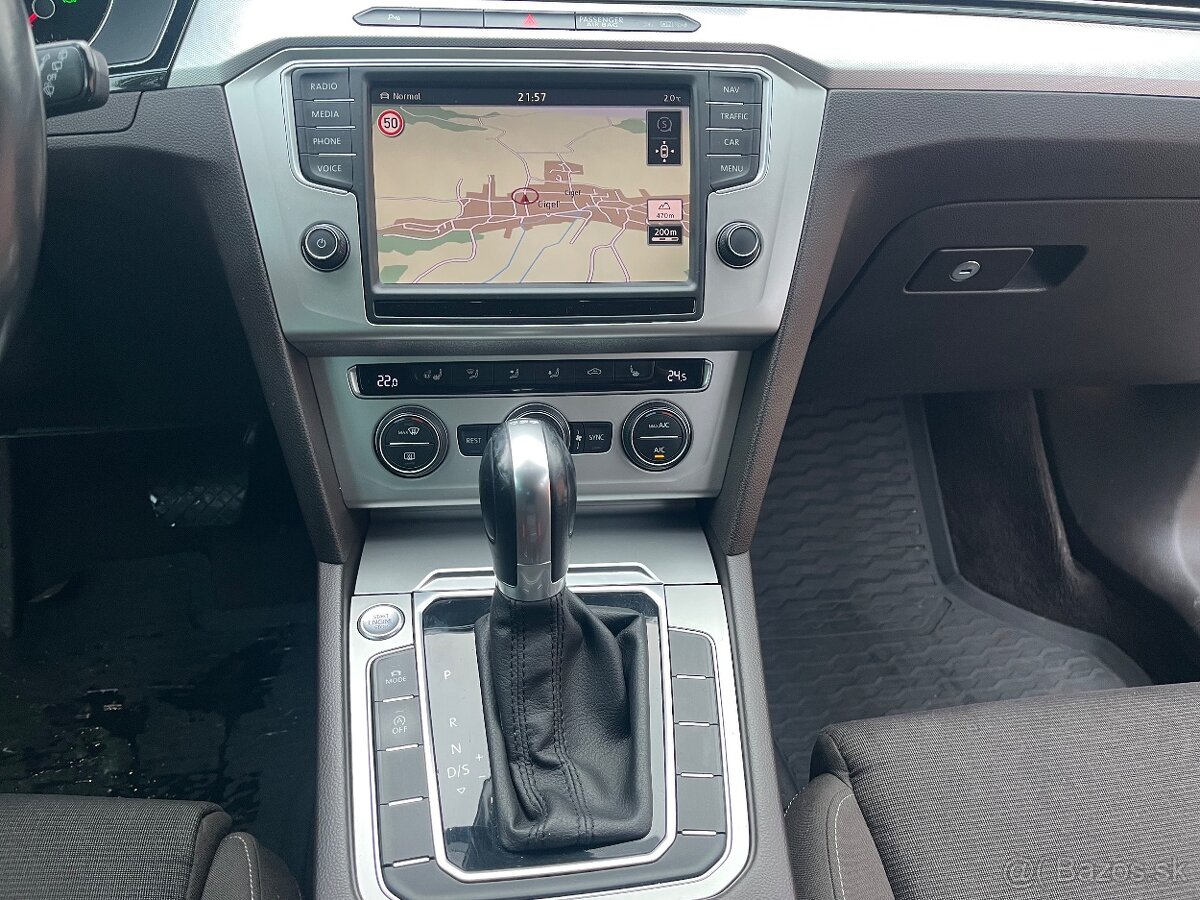 Volkswagen Passat B8 variant 2,0 tdi 110kw DSG Led 2015 - 10