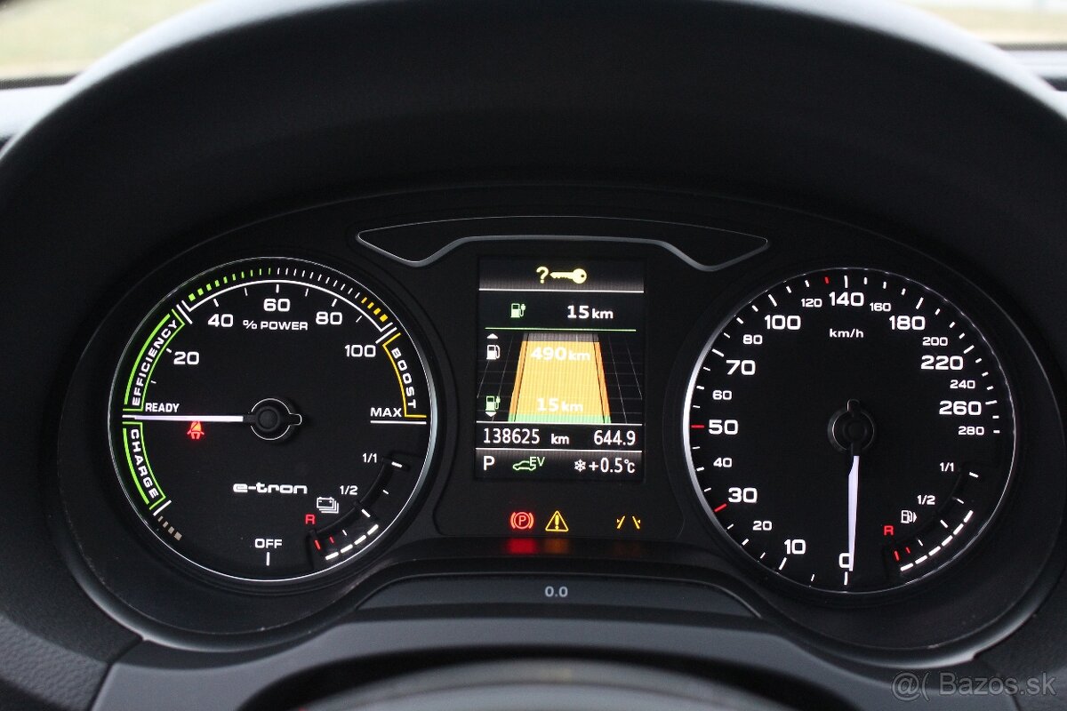 Audi A3 Sportback e-tron 2016 - 10