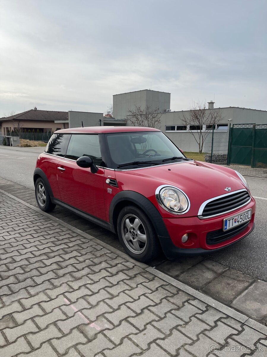 Mini Cooper one R56 znížená cena 14.12. - 10