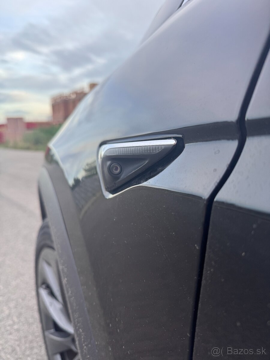 Tesla Model X 100d 2017 - 10