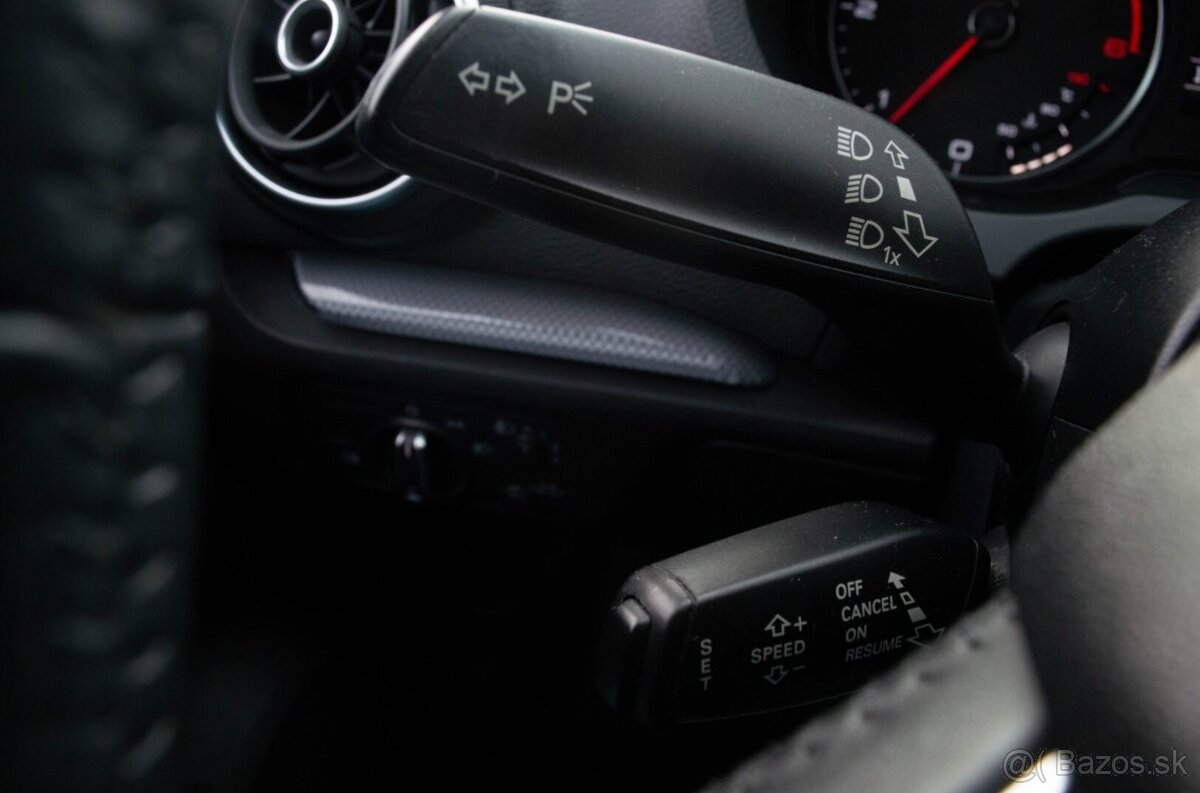 Audi A3 Sportback 1.6 TDI 110k , AJ ÚVER - 10