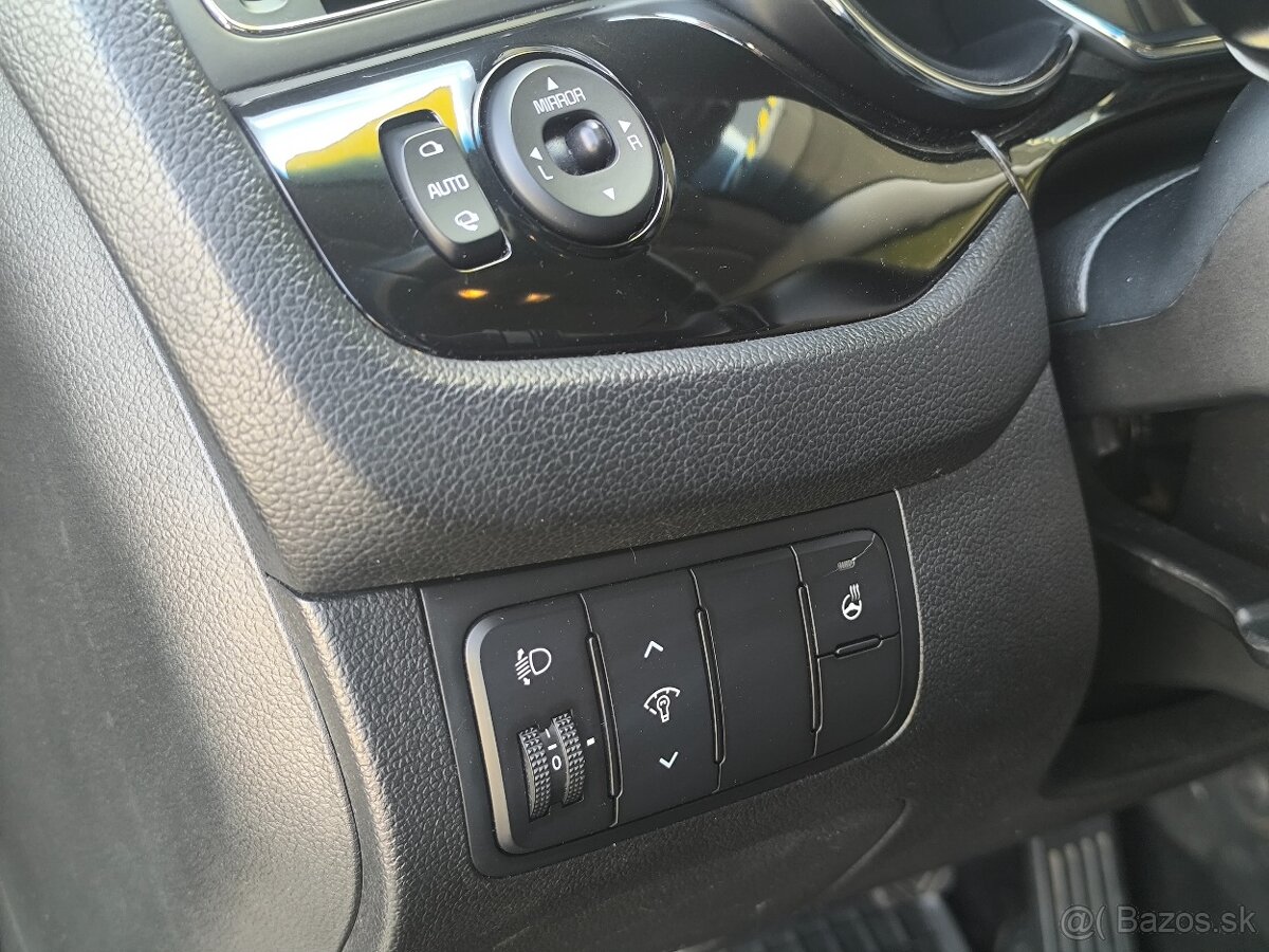 Kia Ceed SW 1.6 CRDi - 10