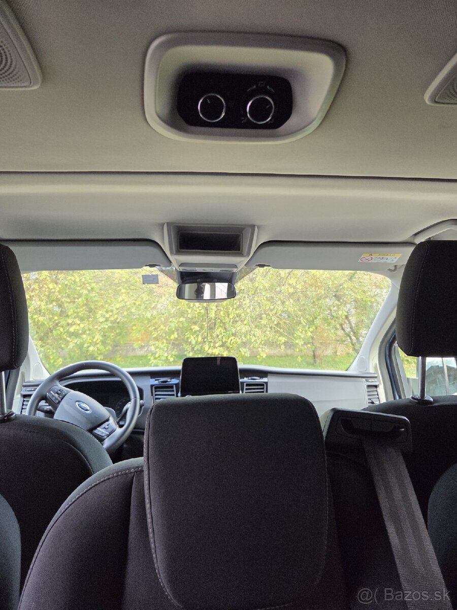 Predám Ford Tourneo custom 2.0 tdci 110 kw R.v. 2023 - 10