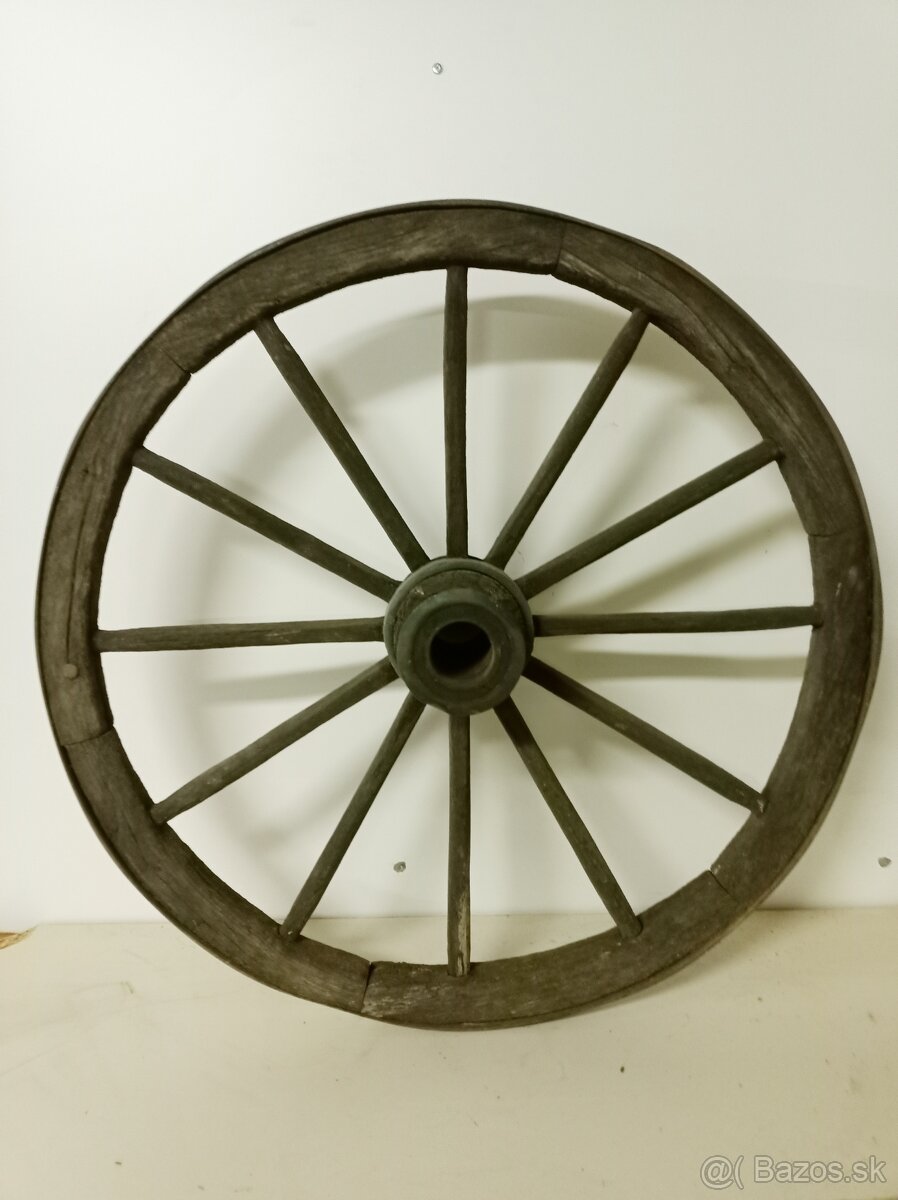 Staré konské vozy, rebriňaky, rozložené - 10