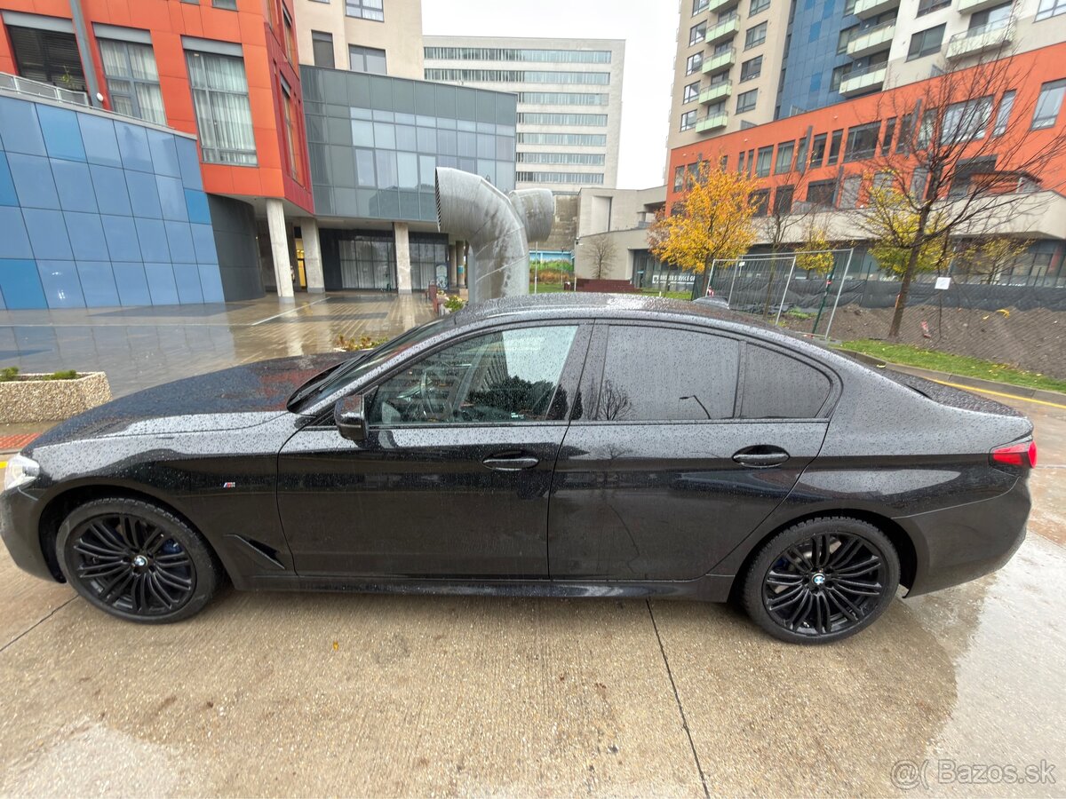 Predám BMW 540i xDrive M-Packet G30 - 10