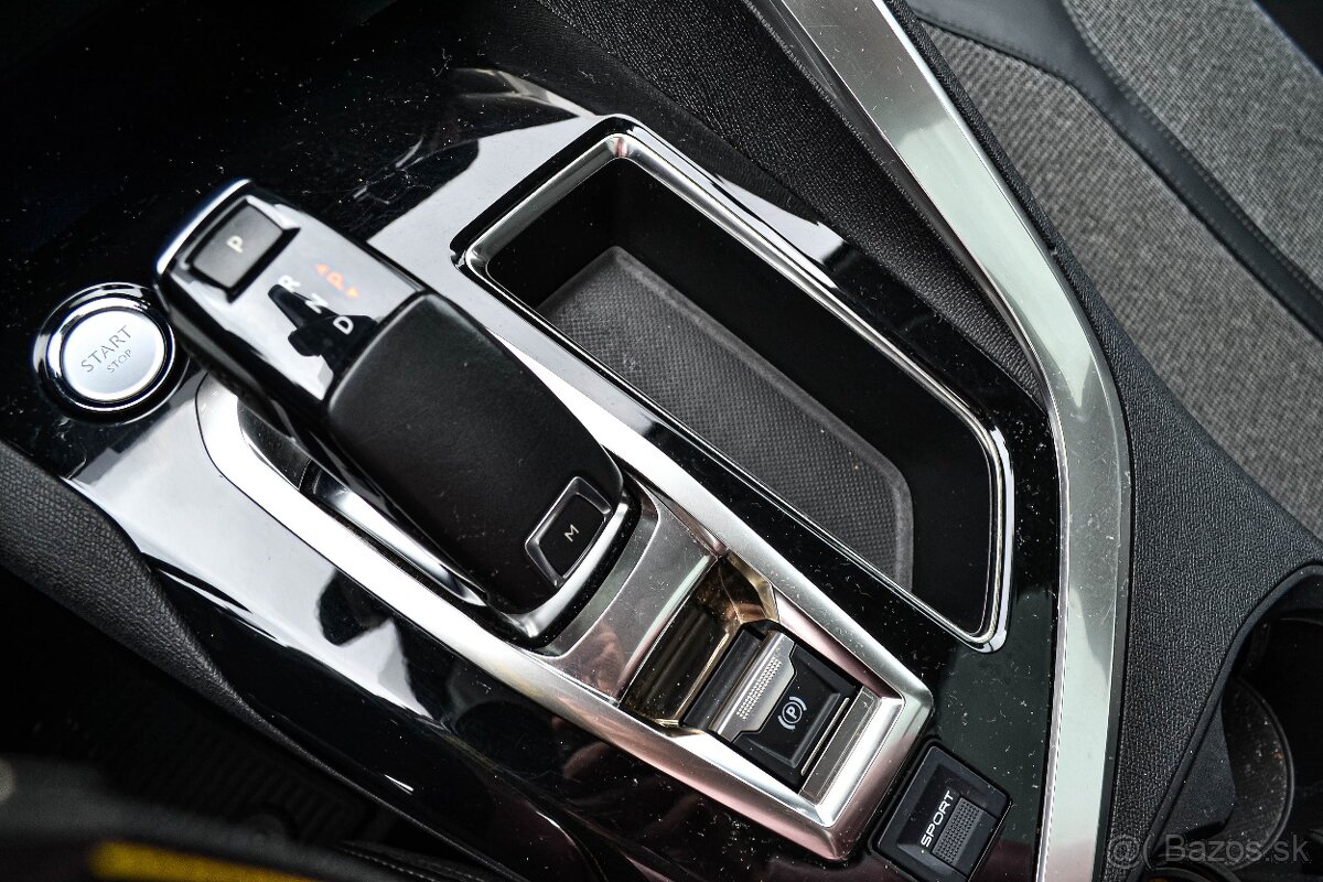 Peugeot 3008 1.6 BlueHDi 120 S&S Allure EAT6 - 10