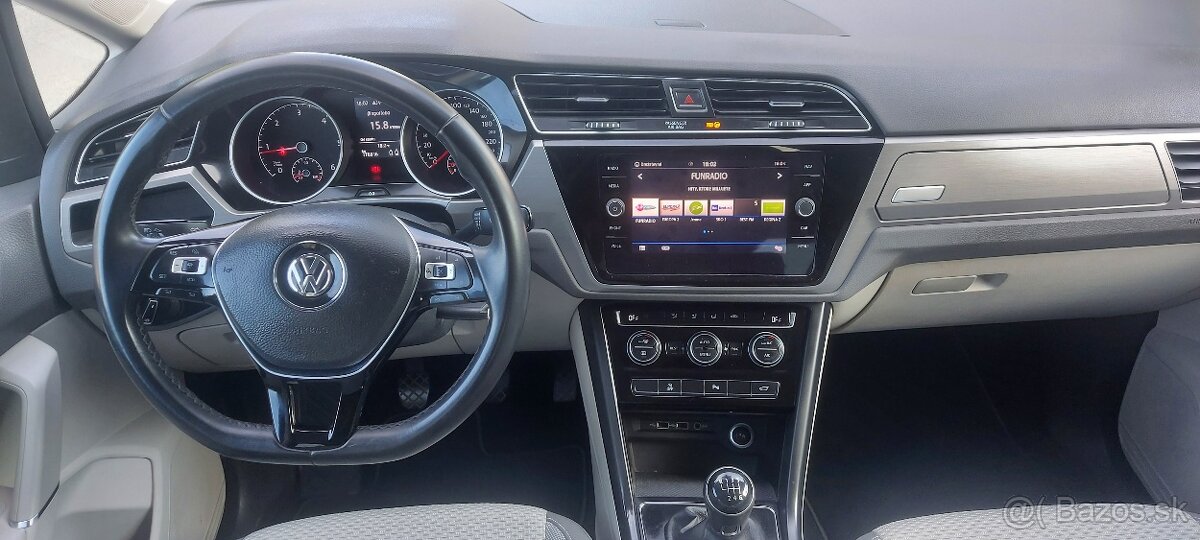 VW Touran Comfortline - 10