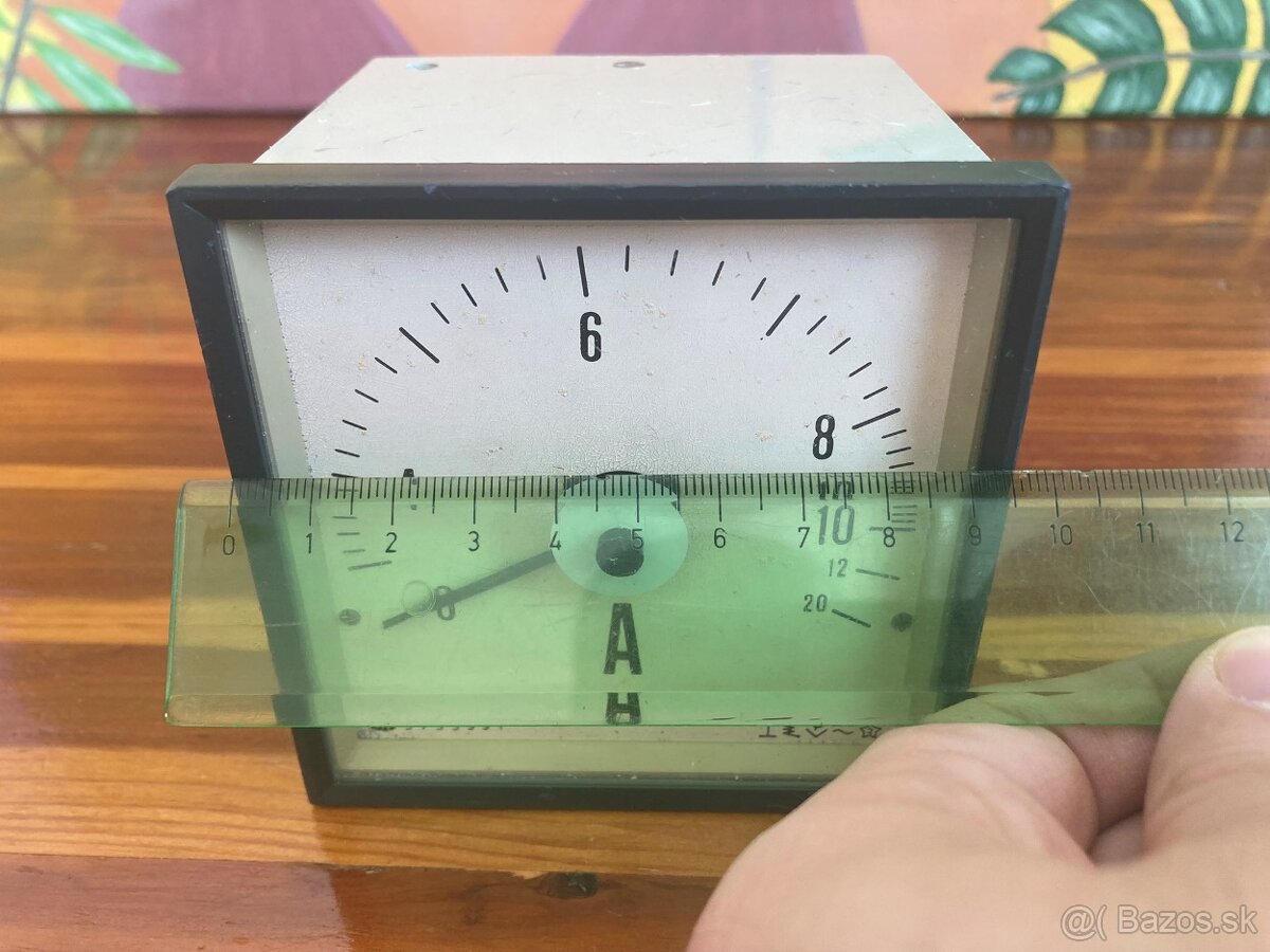 Panelové ampérmetre AC 50Hz - 10