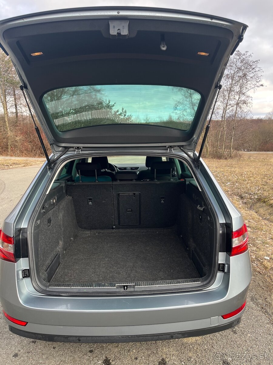 Superb 1.6 Tdi 88 kw - 10