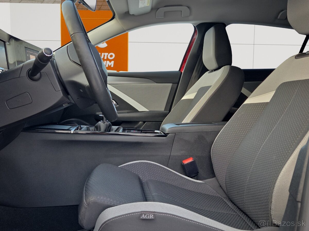 Opel Astra 1.2 Turbo 81kW Elegance - 10